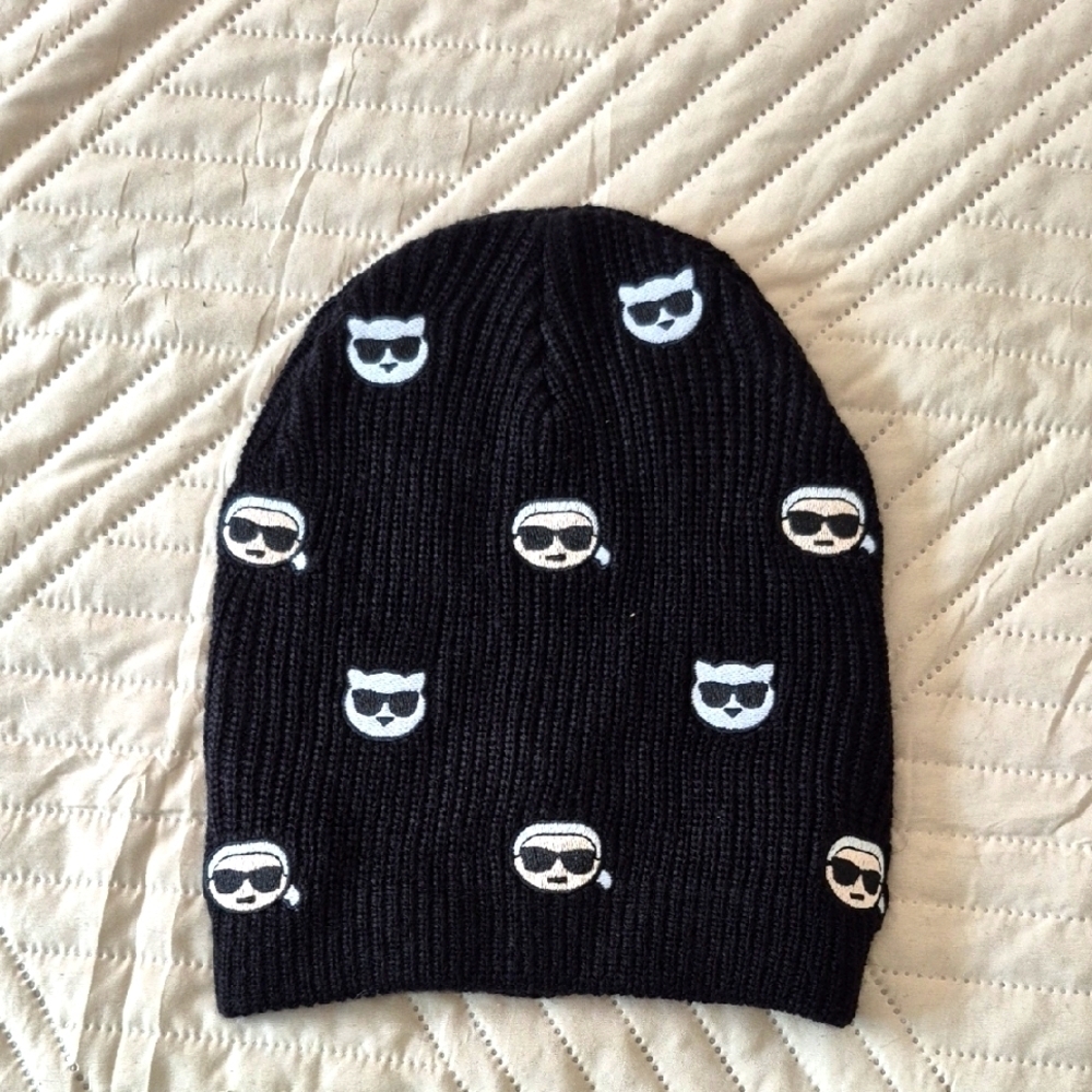 Karl Lagerfeld Black and White Cat Face Knit Hat